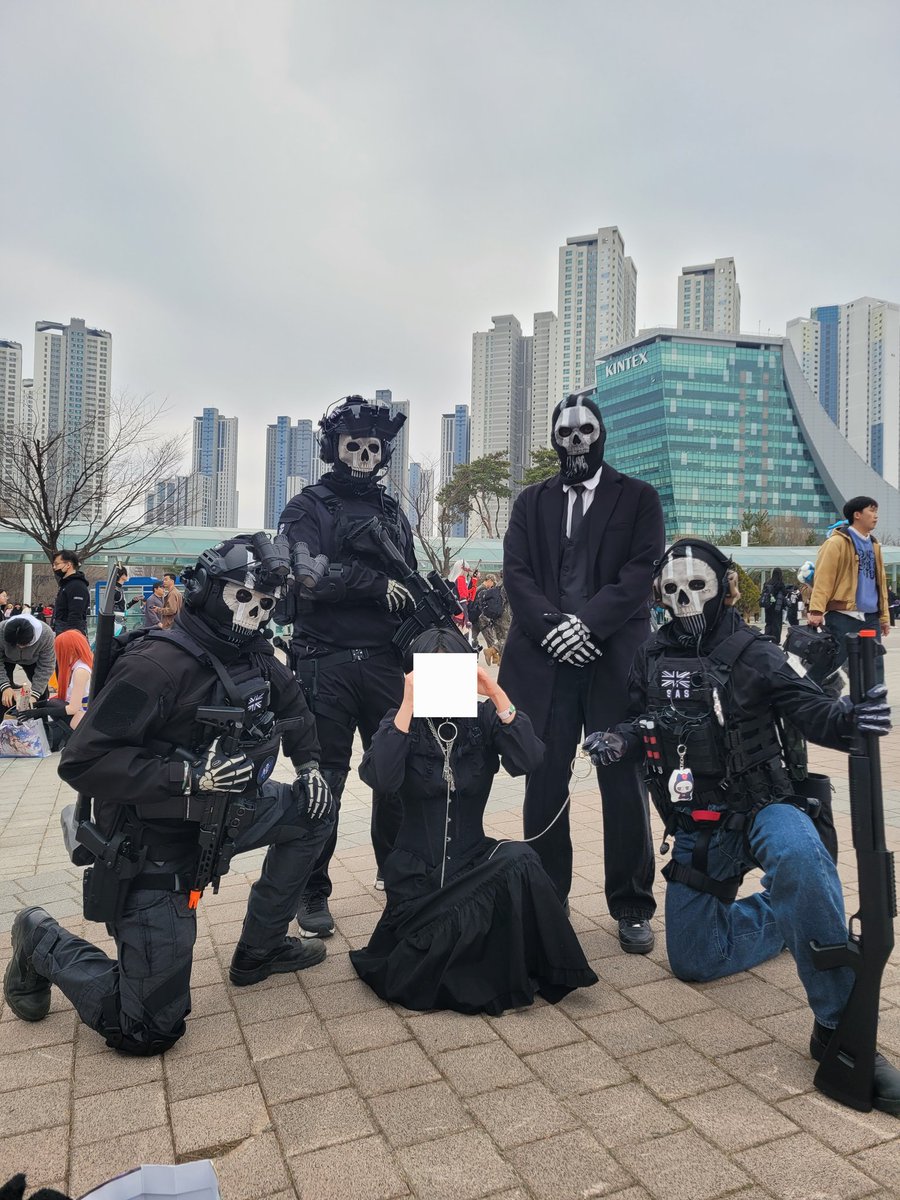 헬멧오타쿠눈깔 tweet media