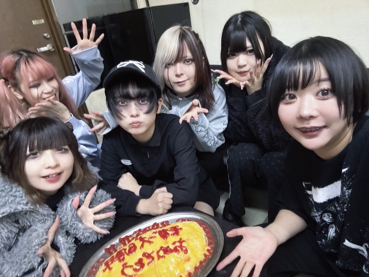 The Grateful a MogAAAz(モガーズ)🔥 tweet media