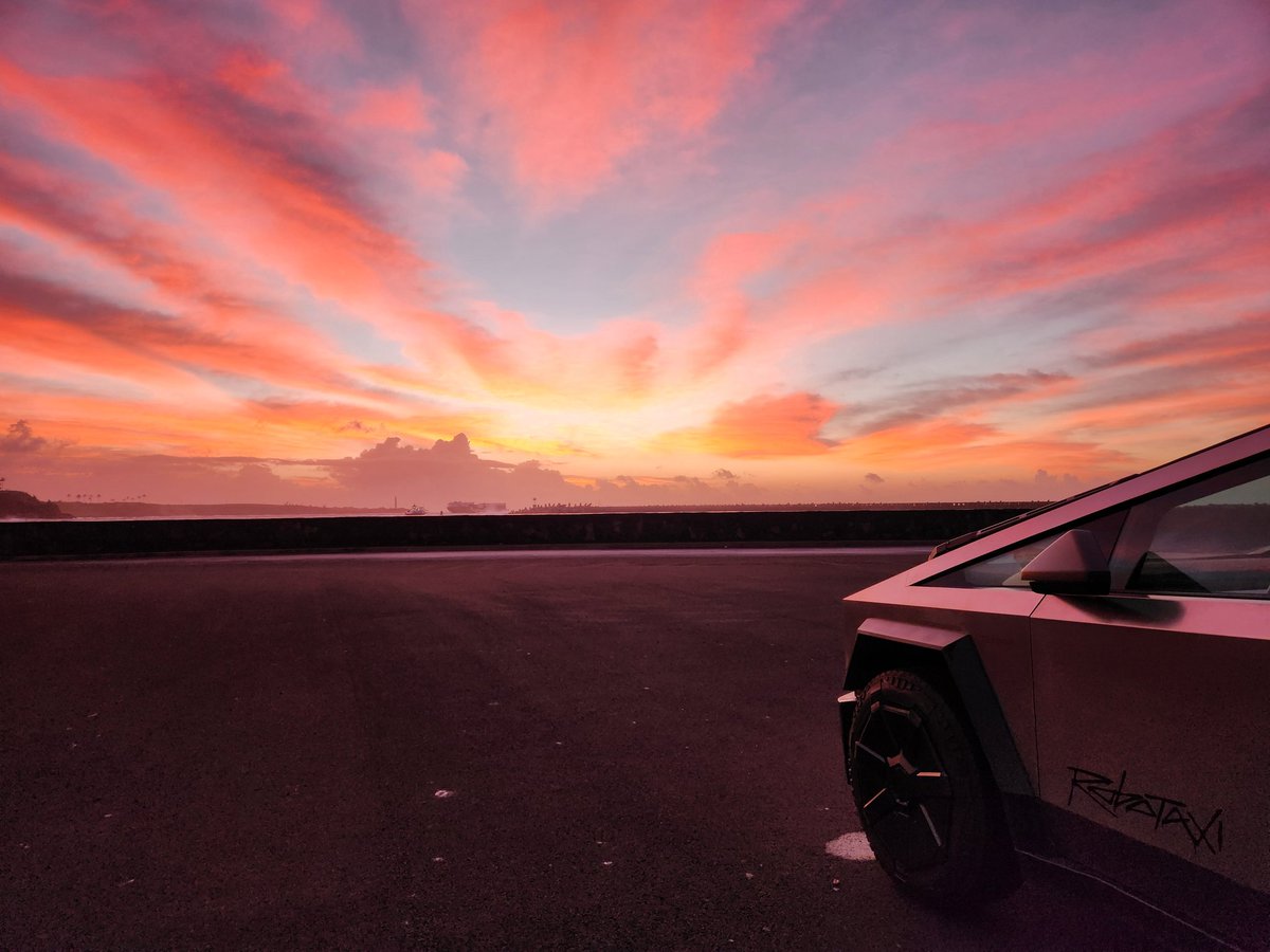 JESUS LOVES KAUA'I tweet media