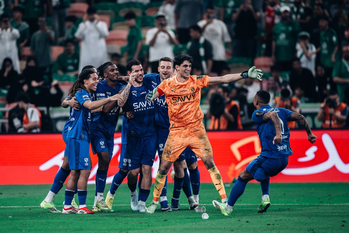 hilalstuff's tweet photo. شفت السعـادة يوم عيني شافتك 

أسعدتي الله دايـم يسعـدك 💙🐐 https://t.co/3YKpIMHbWL