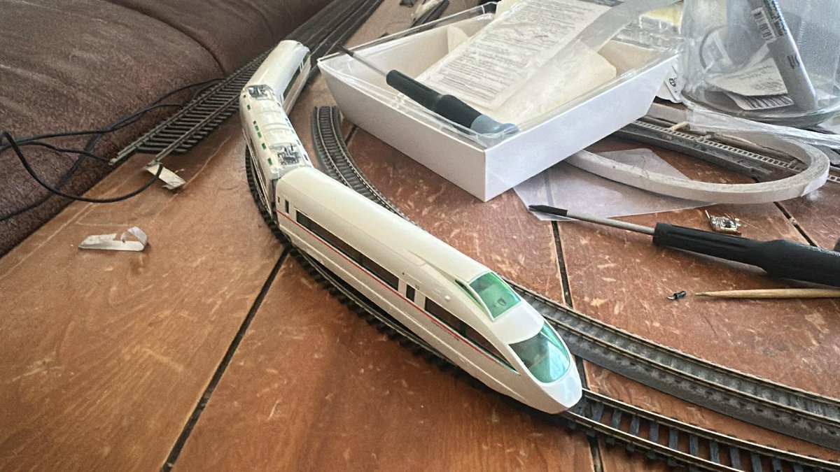 Max Thum tweet media