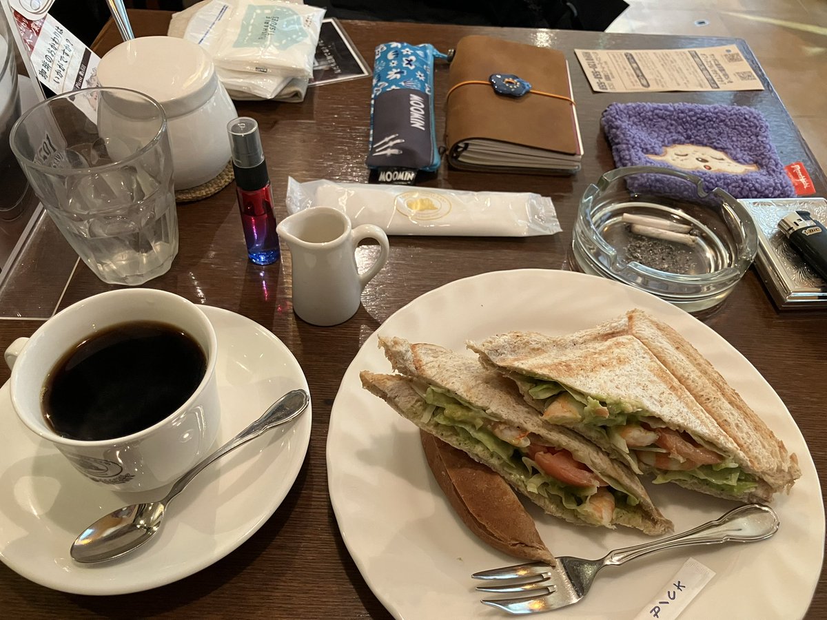 とばり tweet media