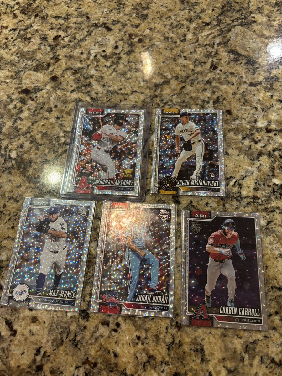 card collectin bob tweet media