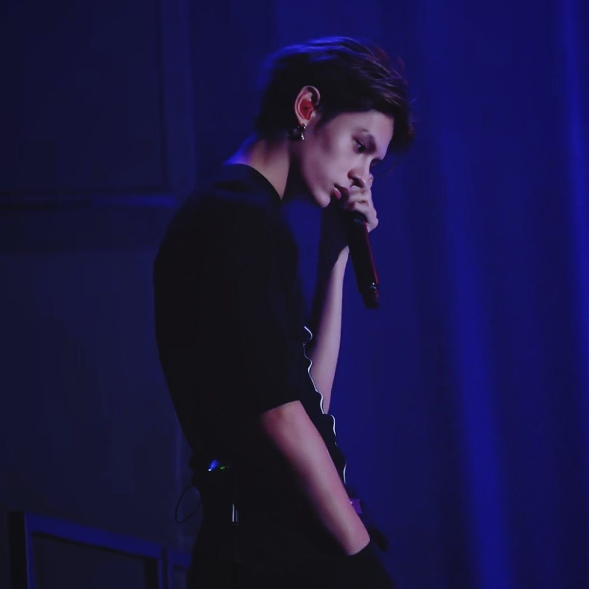 - ⛓ кαмαуα | #MARTINDAY 🦔 tweet media