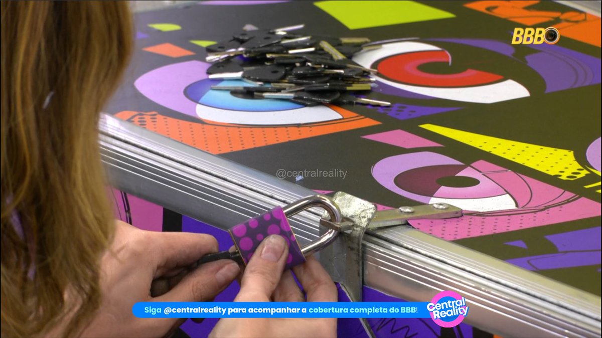 Central Reality tweet media