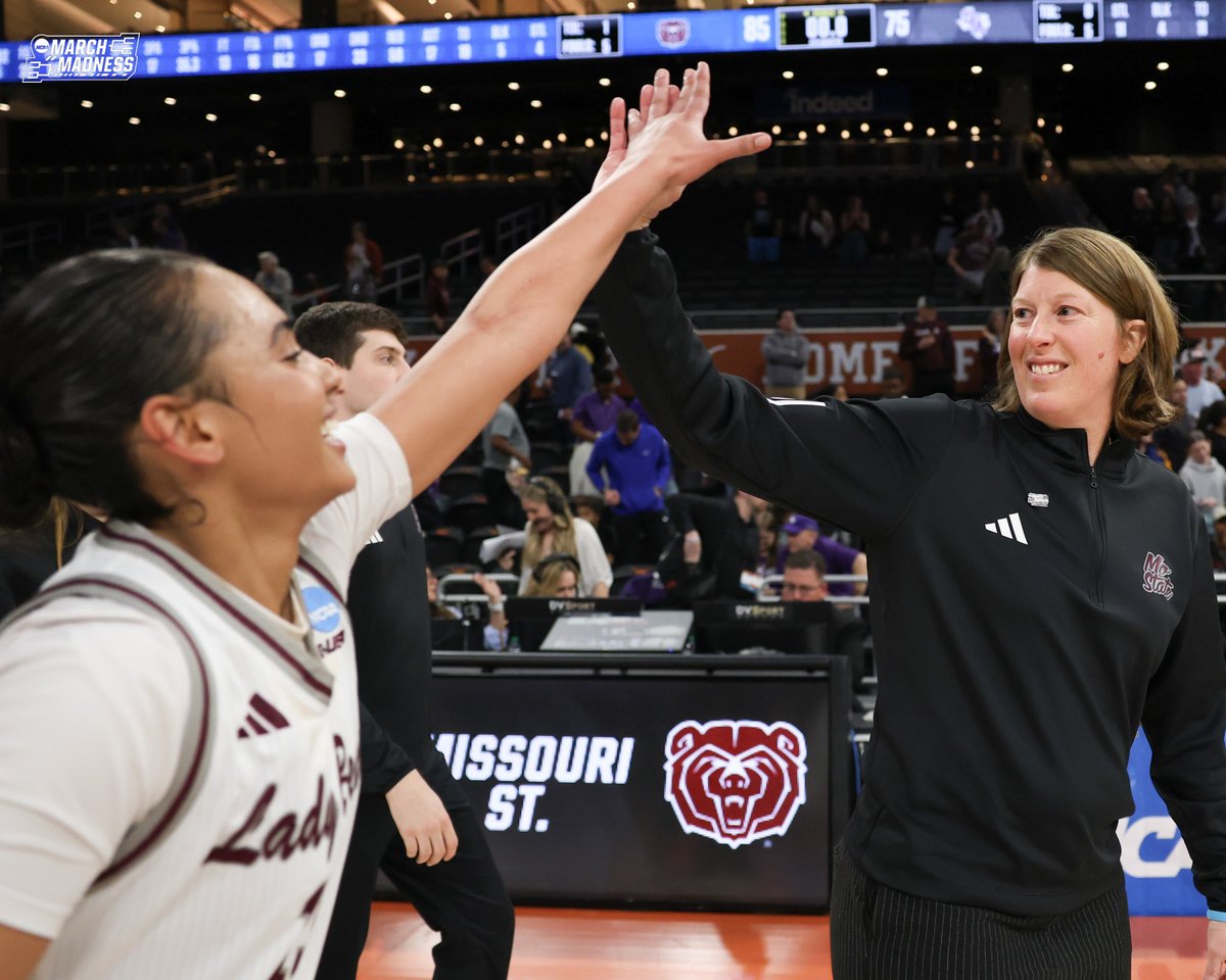 NCAA March Madness tweet media