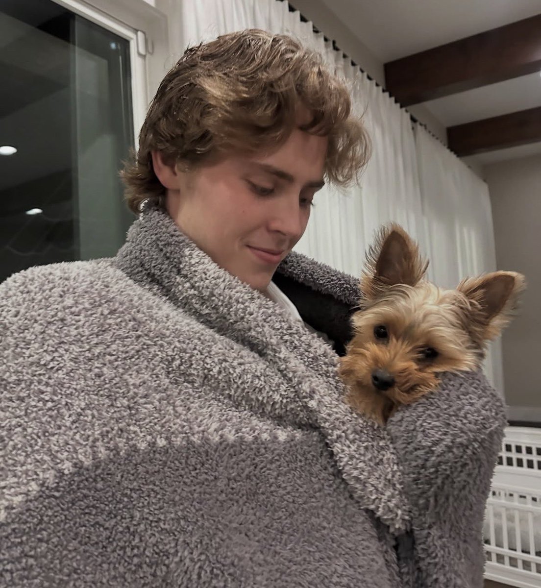 giselle🦈² tweet media