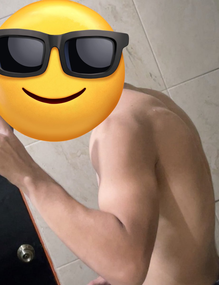 Alejandro tweet media