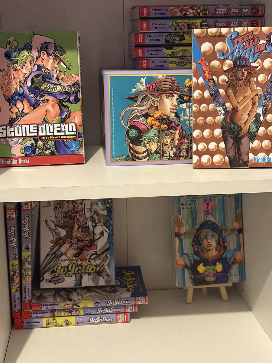merenguejoestar's tweet photo. Ma petite collection JoJo, pas encore finie, mais je n’en suis pas peu fier 😹 https://t.co/HuMHdtF47i
