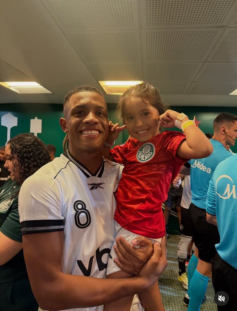 tameiras tweet media