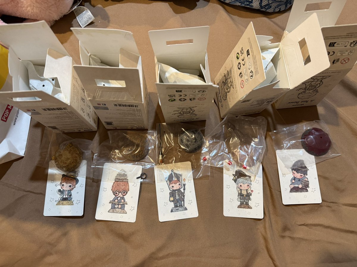 natnat20_'s tweet photo. #wts hirono le petite prince
NEW
ALL SEALED !! BNFC

the geographer 170k
the merchant 150k
lamplighter 160k
bussinessman 150k
tippler 155k
rose soldd!

freeongg

pengirimann darii surabayaa https://t.co/mDwV9ZZFQc