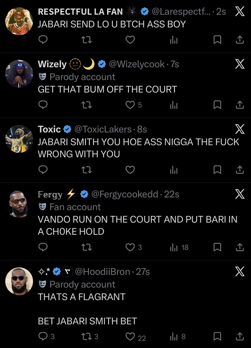 ريفز🇸🇴 tweet media