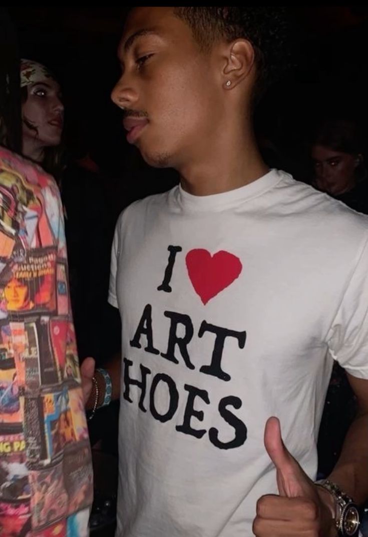 𝖈𝖍𝖆𝖇𝖆𝖟𝖎𝖙𝖊 (@raisinchoirgirl) on Twitter photo 