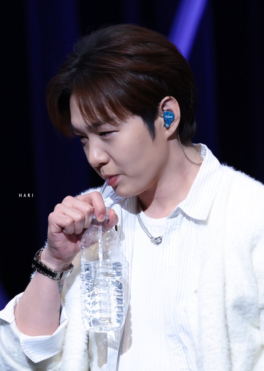 ๐๐๐๐(์ฐฝ์ญํ๋ฆฌ) tweet media