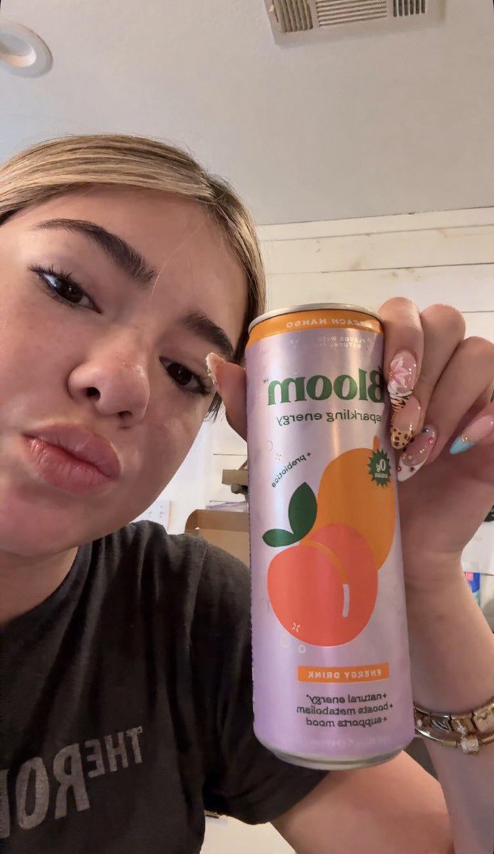 Embreigh ͟͟͞͞➳❥ tweet media