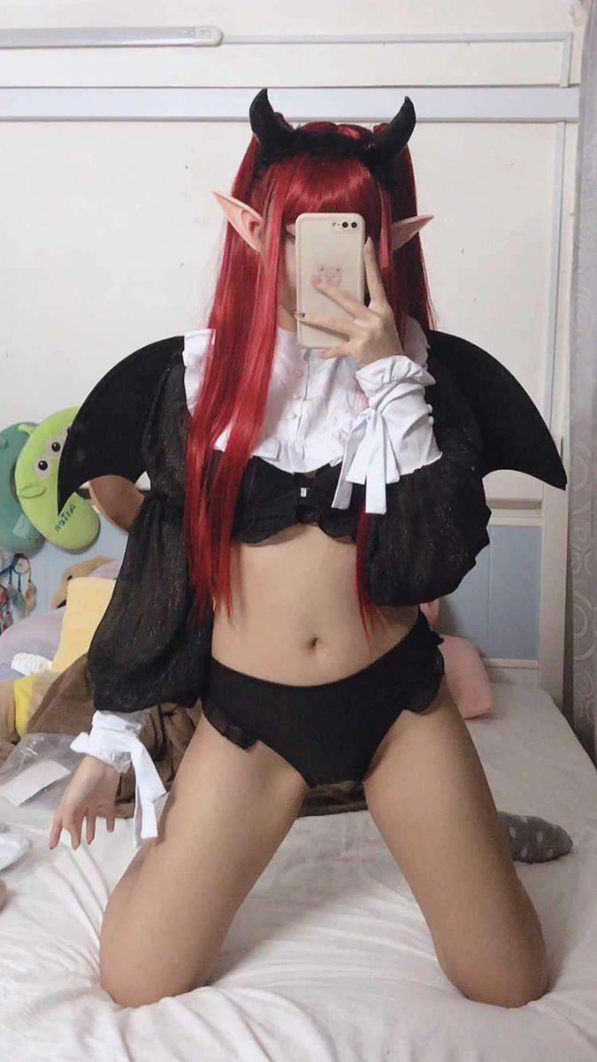 x1eyy's tweet photo. Blah! https://t.co/f4mih1hTXx