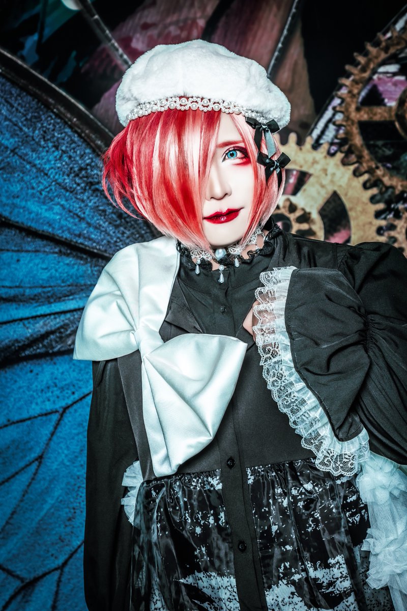 gatochou's tweet photo. ||◤　　　　　　　　　　 ◥||
　　　New visual!!　
||◣　　　　　　　　　　 ◢||

#蛾と蝶

Ba.一色日和(@kr1216_hiyori )
Dr.宏崇(@hirotaka_sun ) https://t.co/MJAIxzMIcl