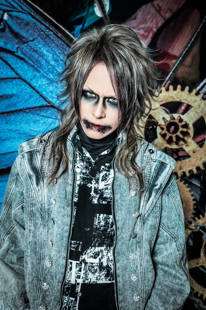 gatochou's tweet photo. ||◤　　　　　　　　　　 ◥||
　　　New visual!!　
||◣　　　　　　　　　　 ◢||

#蛾と蝶

Ba.一色日和(@kr1216_hiyori )
Dr.宏崇(@hirotaka_sun ) https://t.co/MJAIxzMIcl