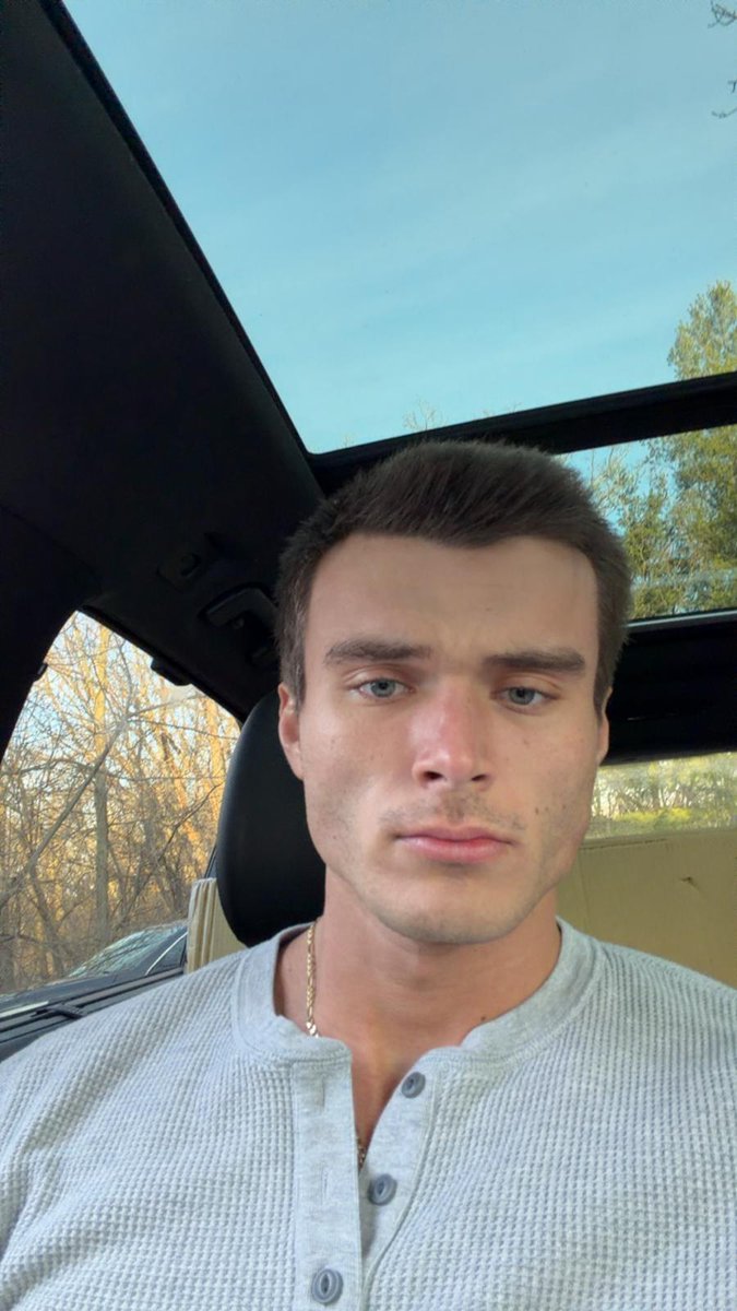 Daddimoose tweet media