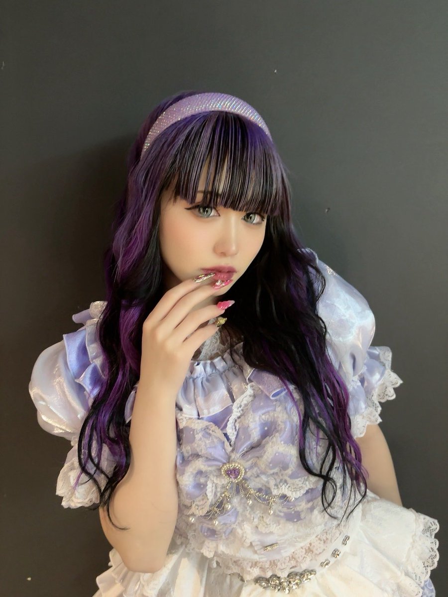__princessbaby8's tweet photo. 3/14 見た8さんワンマンライブ
ありがとうございましたっ👑💜
⁡
初ステージ&amp;オリ曲初披露すごく楽しかったです💋
沢山名前も聞こえて特典会にも会いに来てくれて
お話できて嬉しかったです💎💍
またステージたてるように配信頑張ります🔥
これからもよろしくお願いいたします🫶🫧🌈
⁡
 #TRUECOLOR https://t.co/VNOFqUemRs