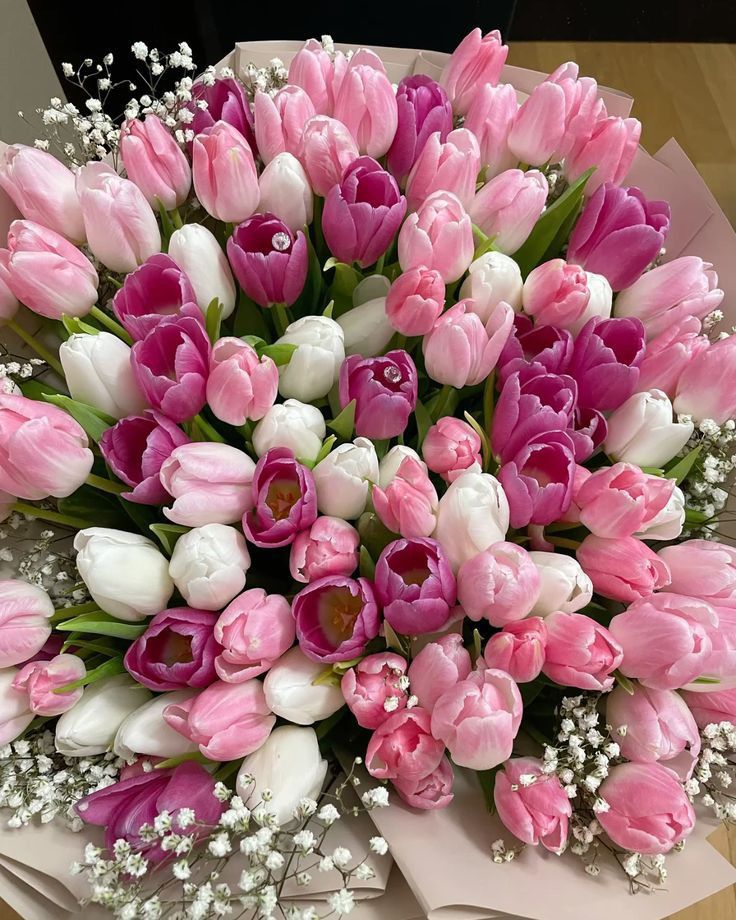 The floral diary tweet media