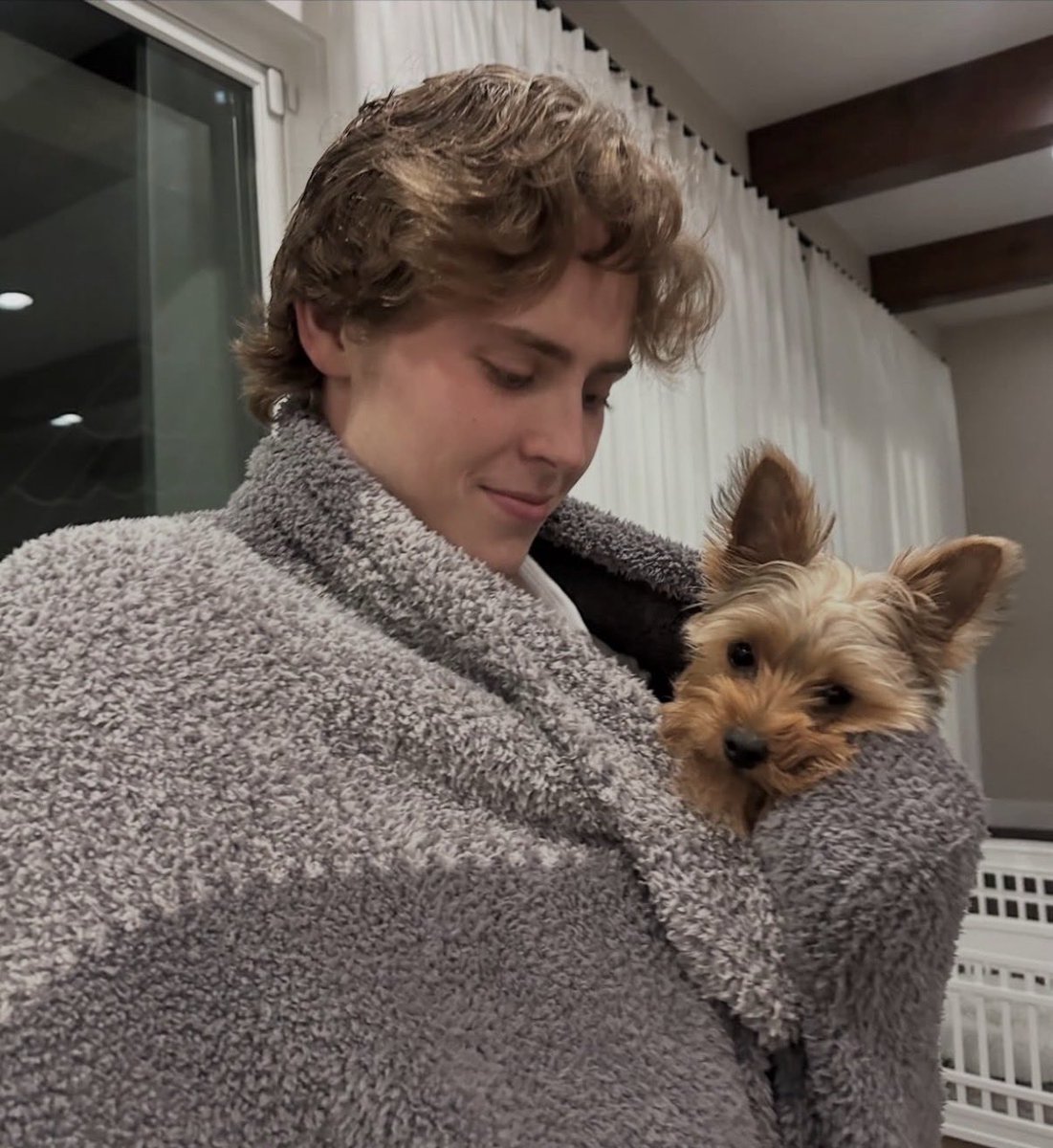 lin リン tweet media