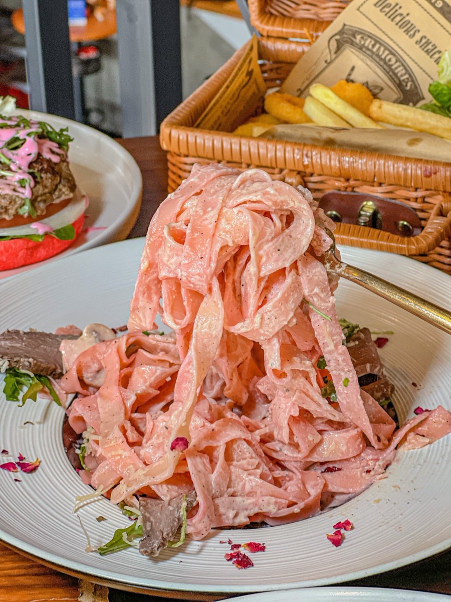 bernard hofman tweet media