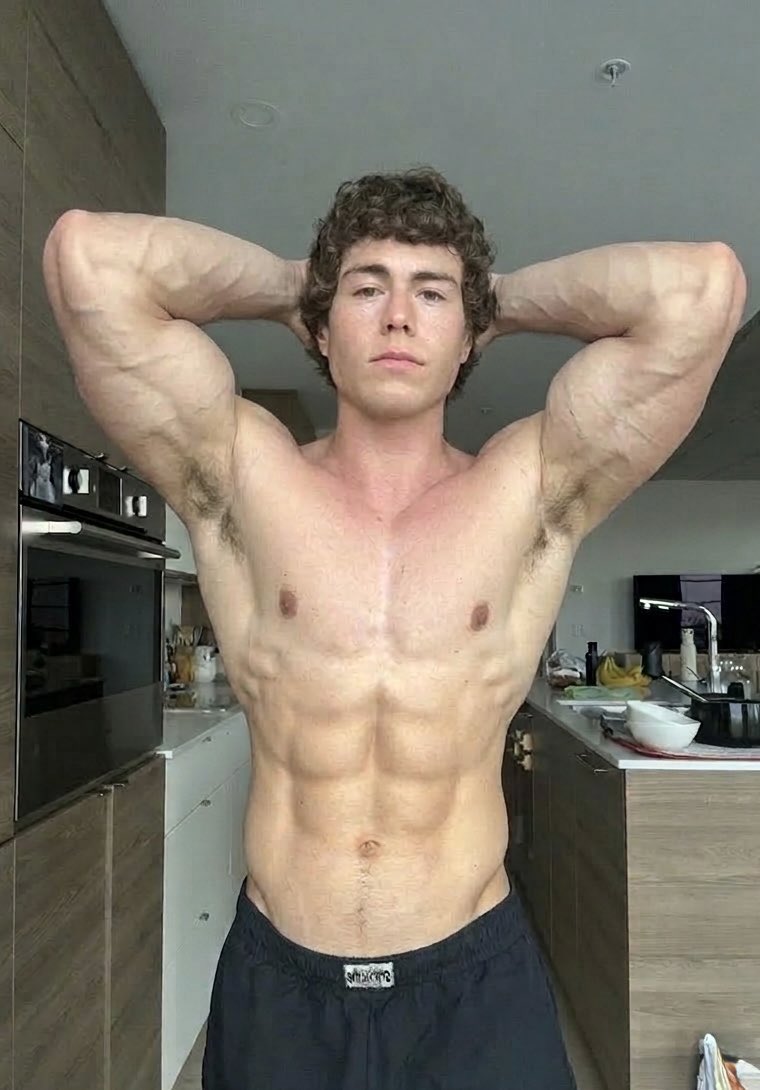 Master Zach T tweet media