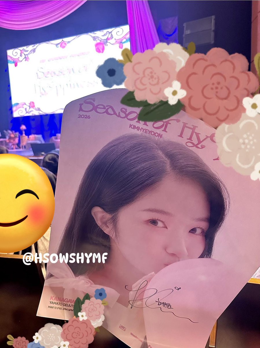 howhmf's tweet photo. 𝐒𝐞𝐚𝐬𝐨𝐧 𝐨𝐟 𝐇𝐲𝐞𝐩𝐩𝐢𝐧𝐞𝐬𝐬 𝐢𝐧 𝐉𝐀𝐏𝐀𝐍💗　𝟐𝟎𝟐𝟔𝟎𝟑𝟏𝟑
I won this signed Hye Yoon poster during the Q&amp;A Time.
I was also lucky enough to win another signed poster by Hye Yoon.
Fan letters for Hye Yoon.
#김혜윤 #KimHyeYoon
#Season_of_HYEPPINESS https://t.co/jqcH2FKCeN