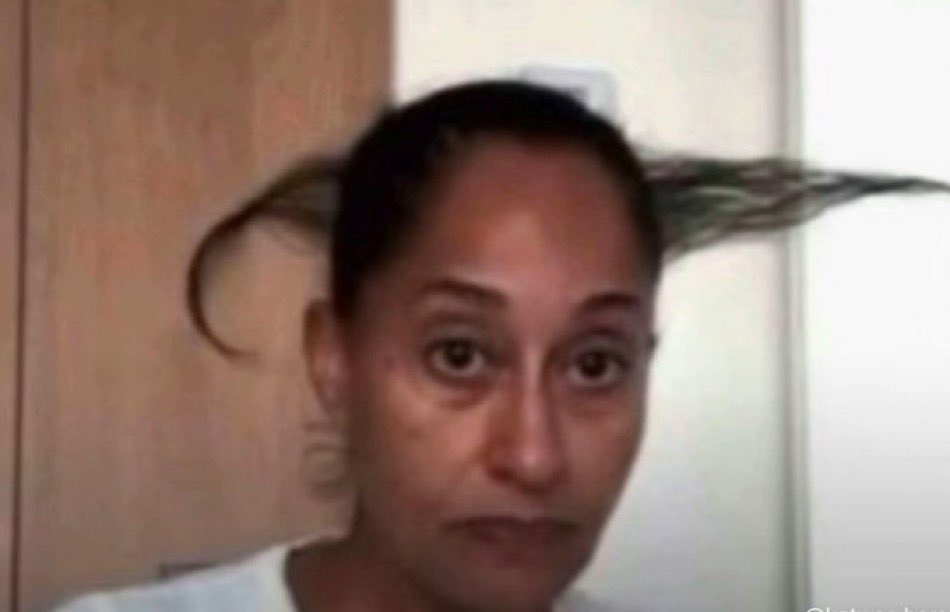 Claude✨ tweet media