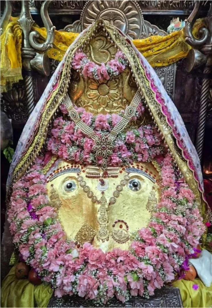 san08deep's tweet photo. 🪷Kalka Maa Daily Aarti Darshan 1 Navratri 19 March🪷
🔱🔱Jai Kalka Maa🔱🔱
Kalka Maa Bless U Always🙏🙏
#kalkamaa #navratri https://t.co/t5RLnDIkRA