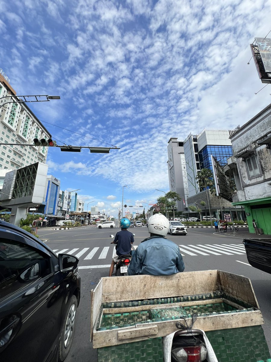 pras プラス tweet media