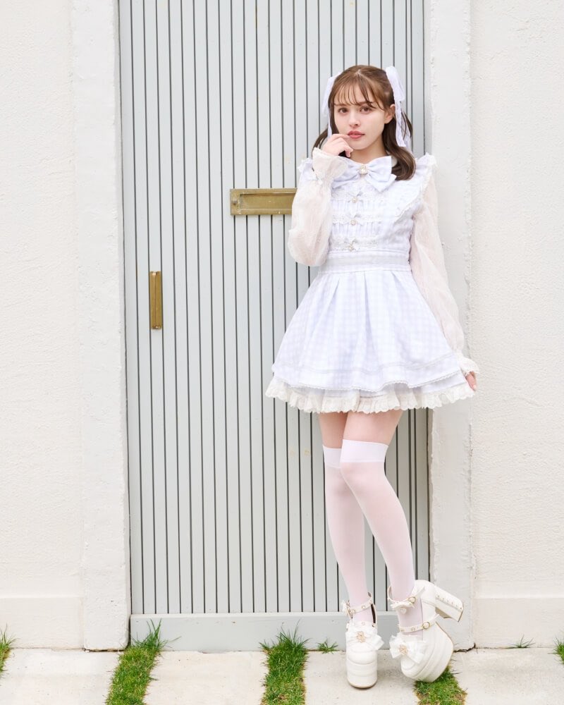 ✧˚ yuri • 簕 tweet media