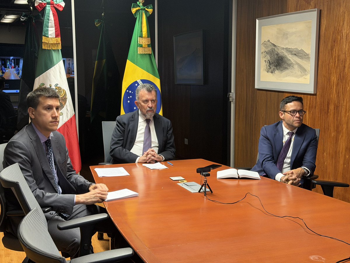 Carlos García de Alba tweet media