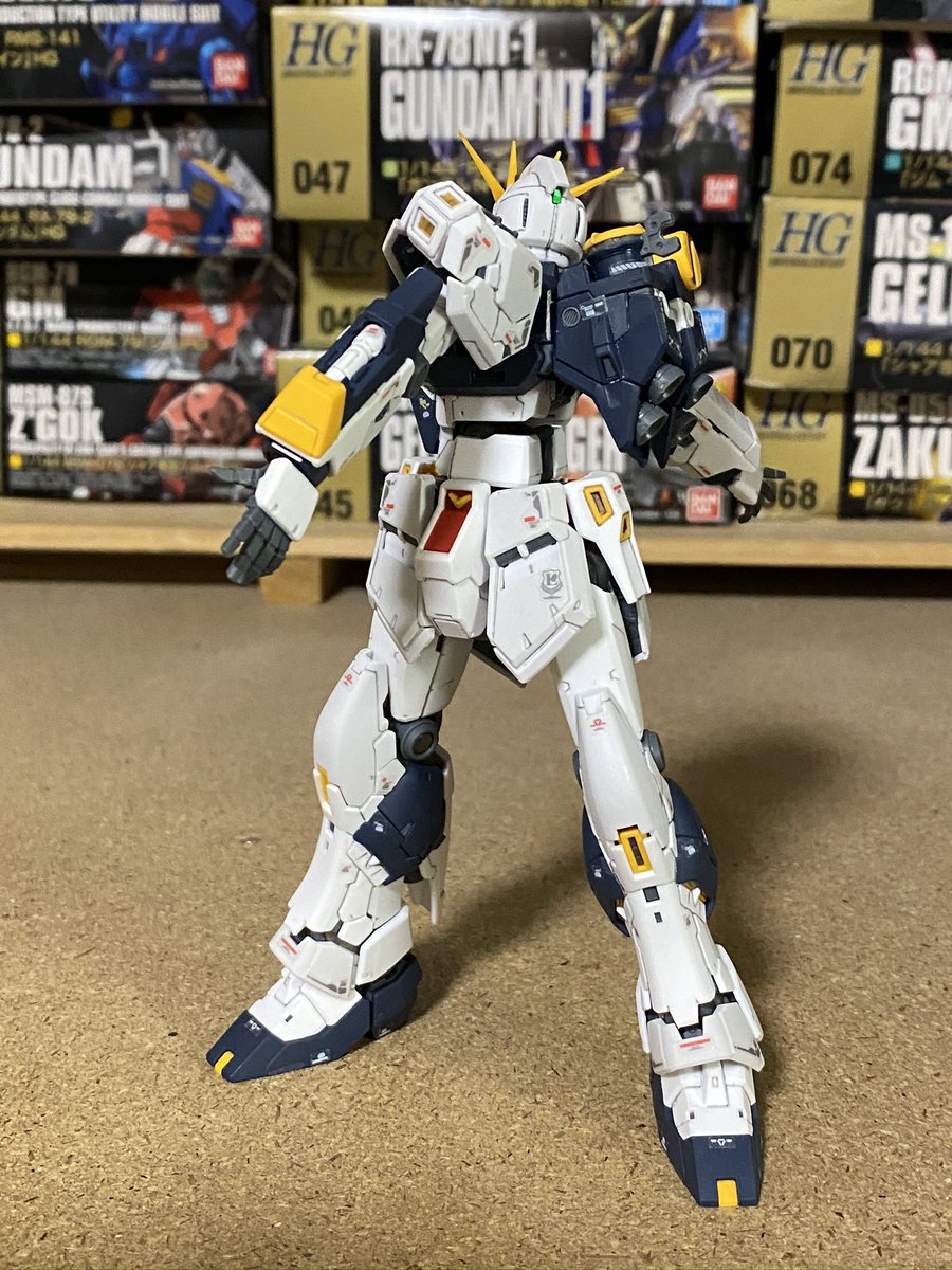 クノティス tweet media