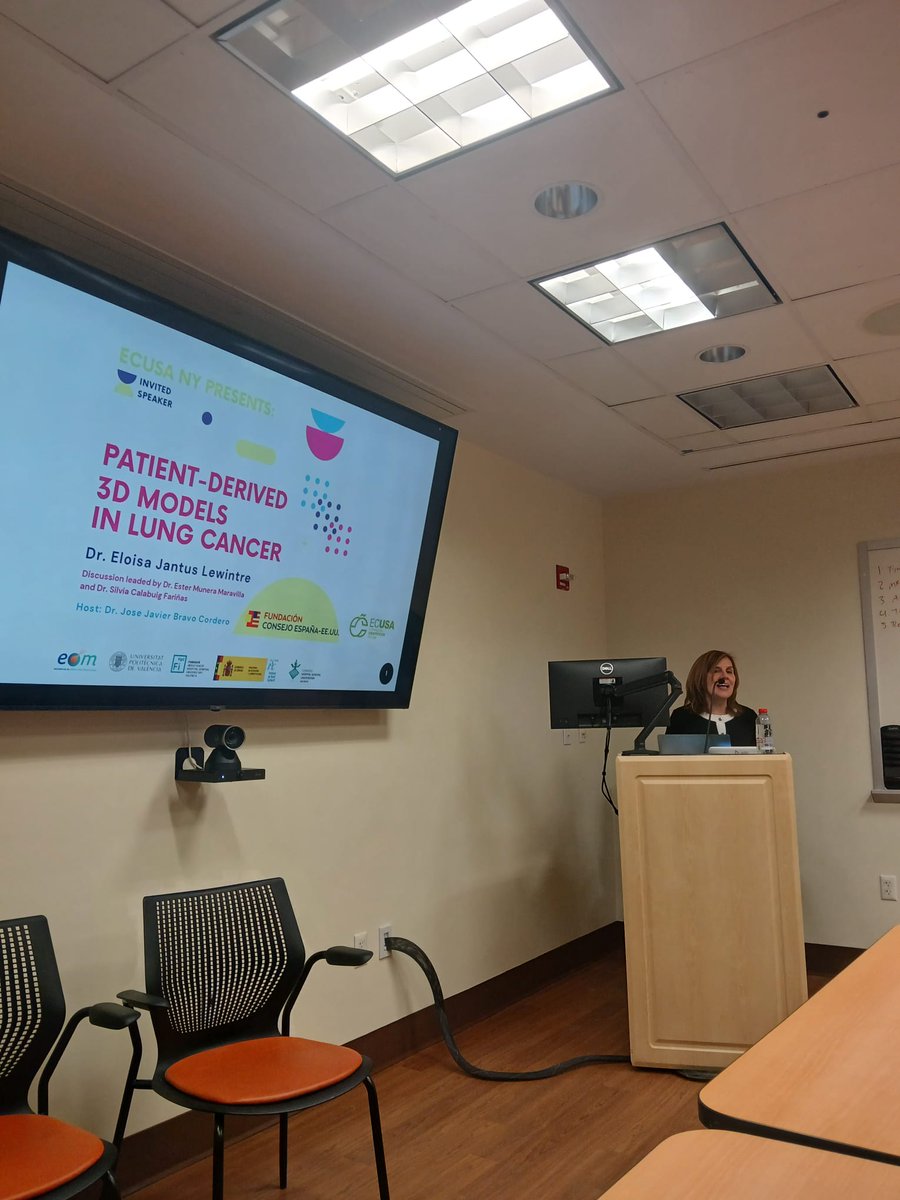 Excelencia Oncología Molecular tweet media