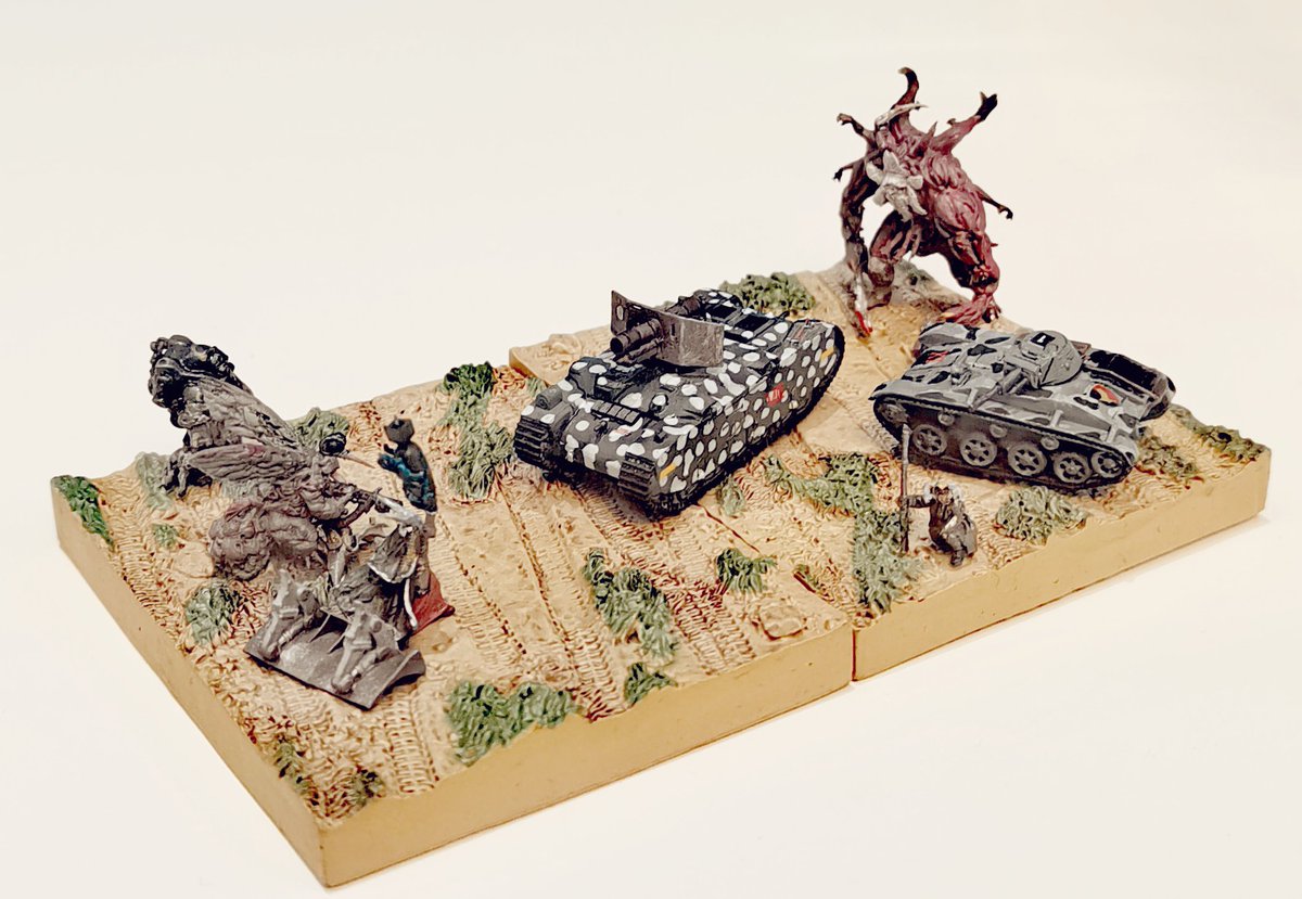 modelmaker285 tweet media