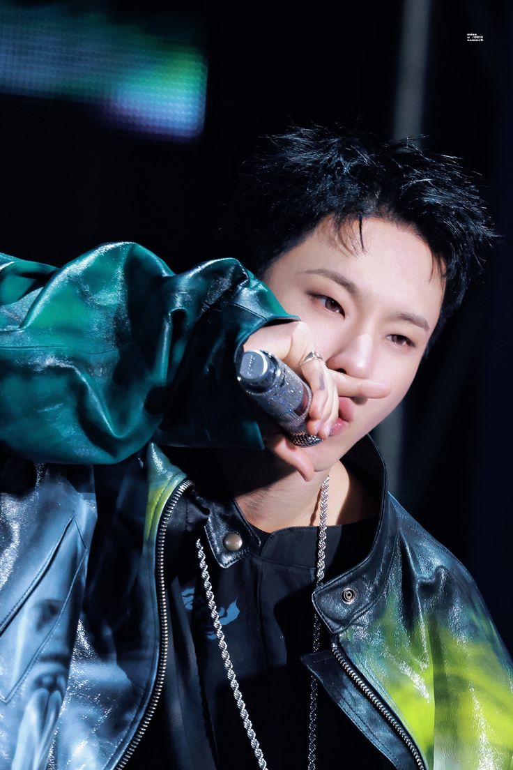 hourly hoshi tweet media