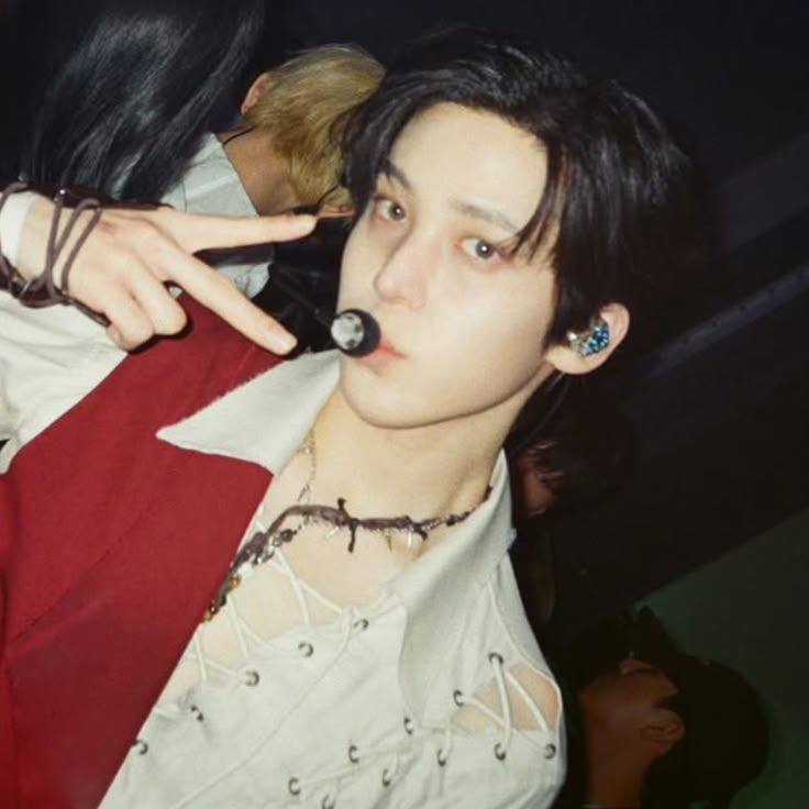 Hourly Yunho ♡ tweet media