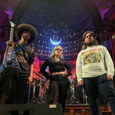 Under The Horizon tweet media