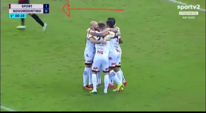 Pior foi o cara da edição do placar na tela da <a href="/sportv/">sportv</a> ele colocou:
                       SPORT  1
NOVORIZONTINO  0
O gol deu tilt nele 😅🤣😂
Observem o segundo 35 do vídeo.

Só observem.