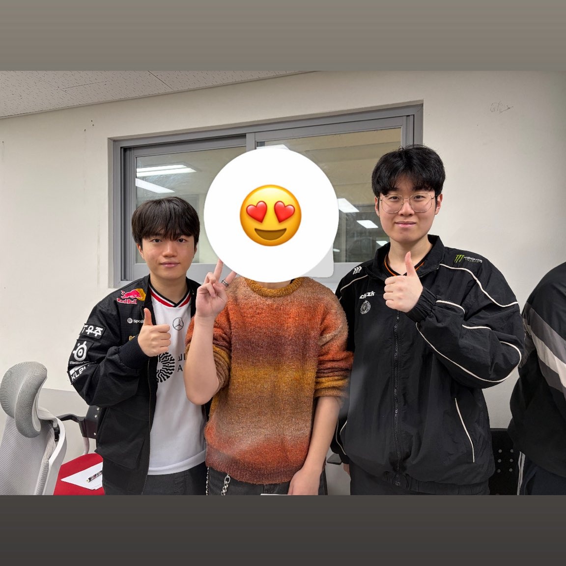 Keyiiaa⊹˚ ✰✰✰✰✰✰ tweet media