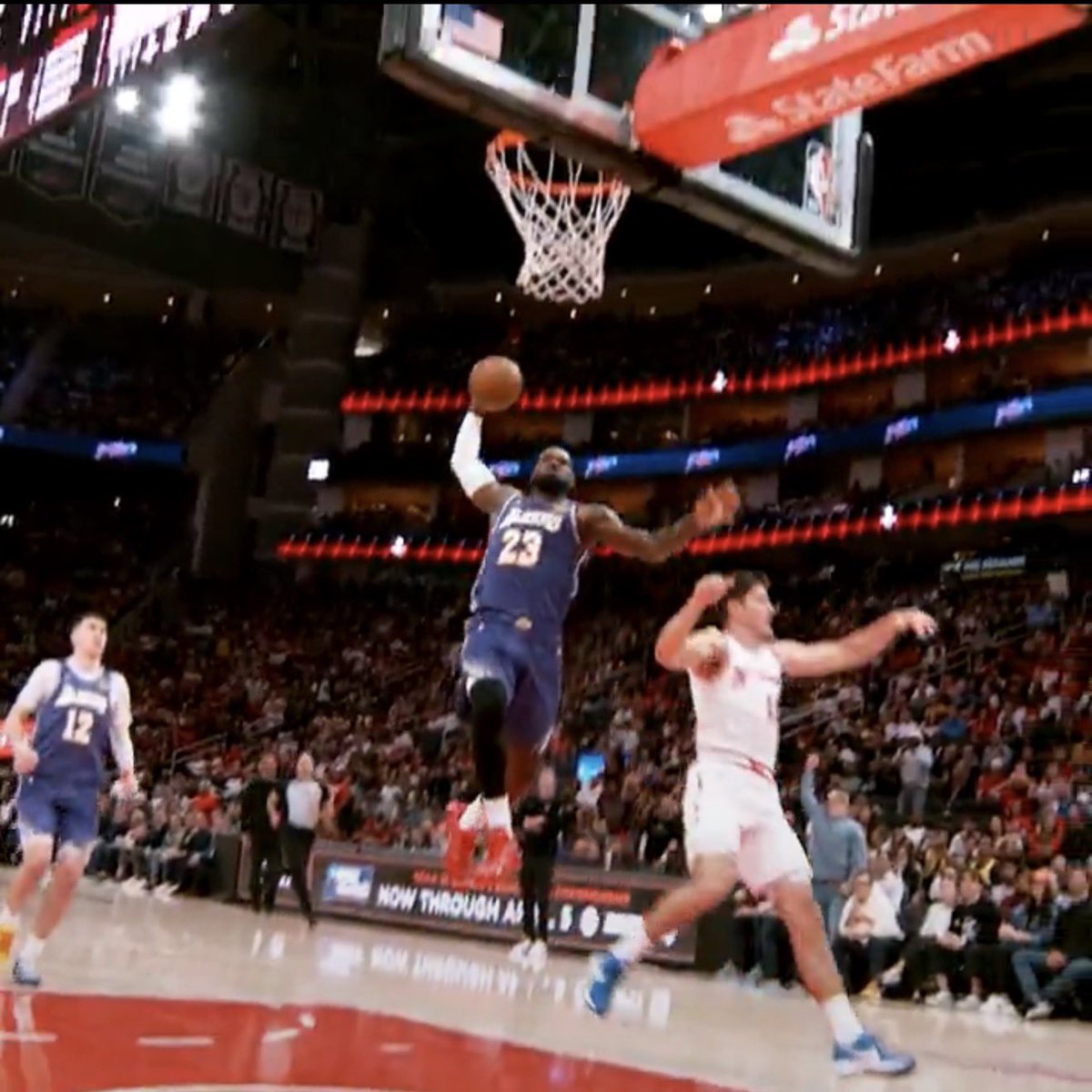 S.A.F.E. S.P.A.C.E 🖤 🍀 tweet media