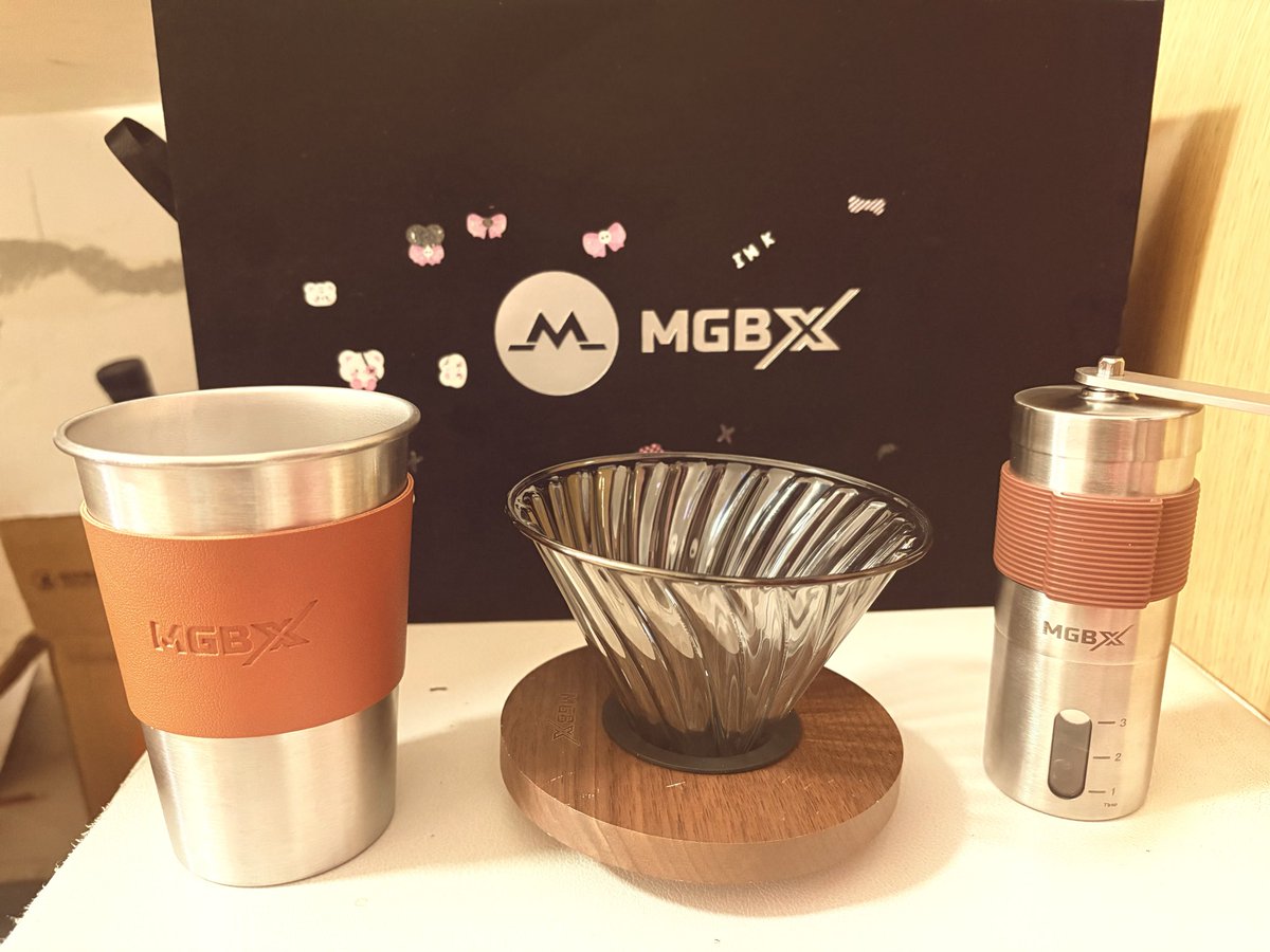 MOON丨BGB100+ tweet media