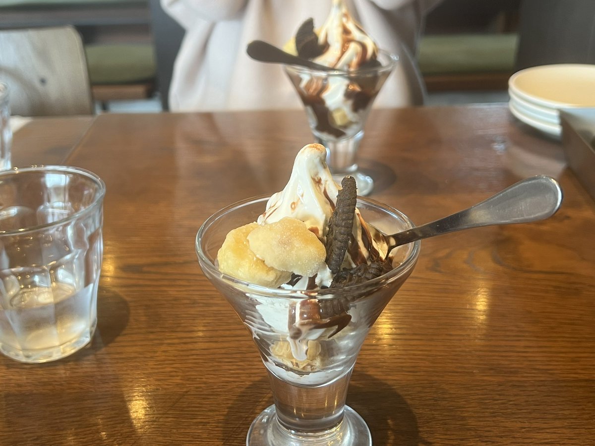 ICE_KANDY's tweet photo. デザートも食う https://t.co/kT6XSIXEOV