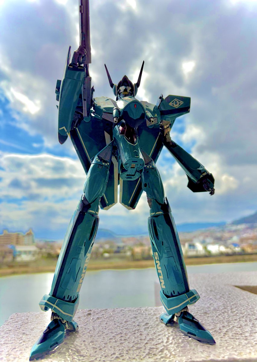明日DX超合金のVF-17が出るのでVF-171を引っ張り出してきた 2013年の