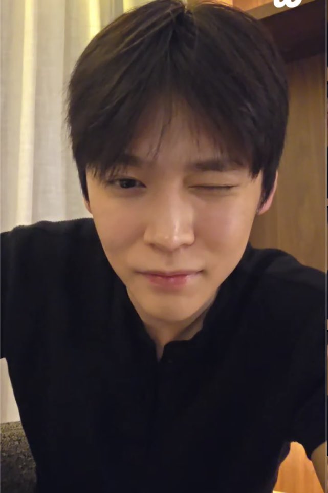 𝙟𝙚𝙩 tweet media