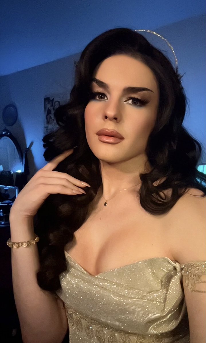 SpinningPlumbobs tweet media