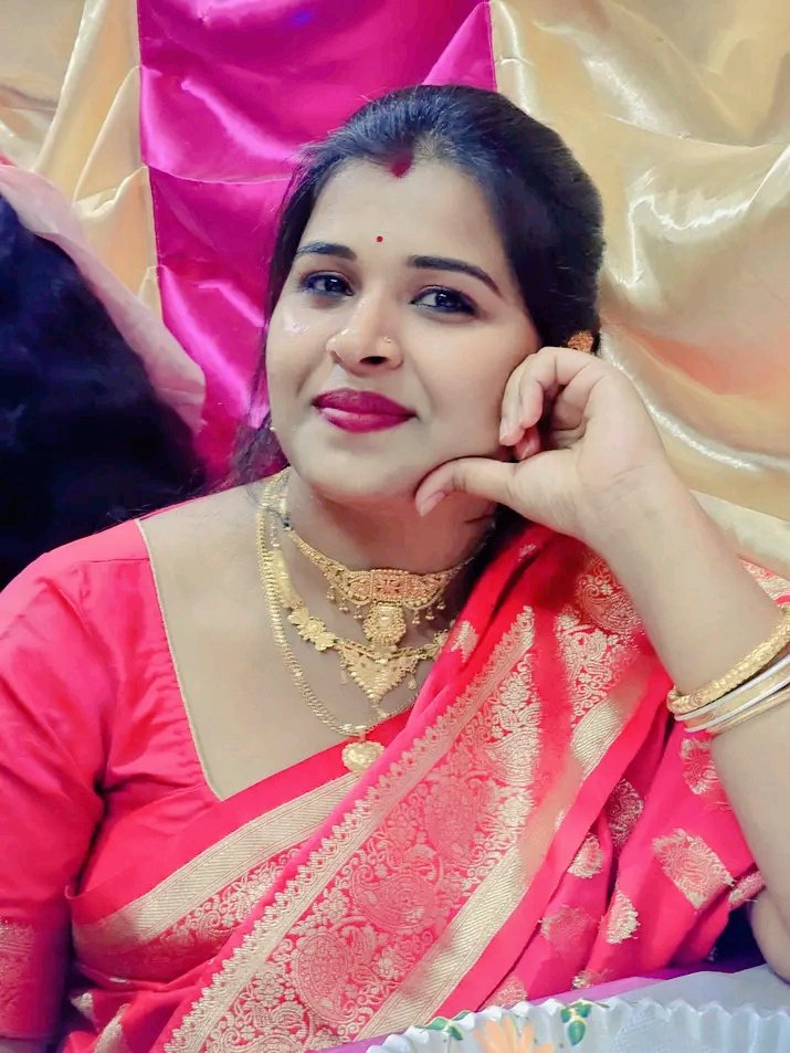 How I look in this photo?