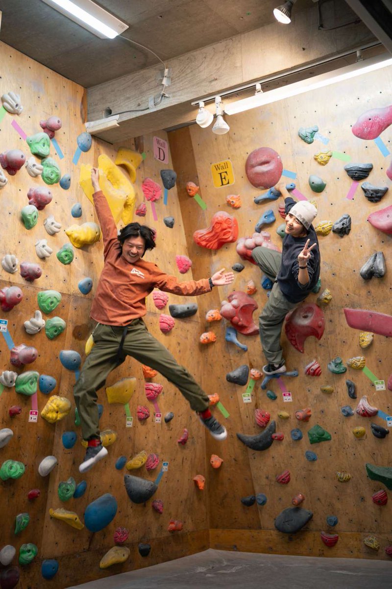 BLUE LUG tweet media